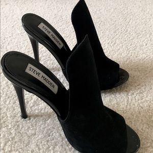 Black stiletto heels